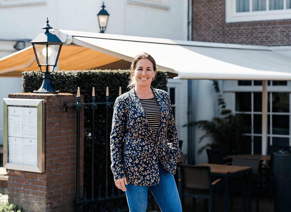 Oyster Tasting at De Nederlanden | Quality Lodgings