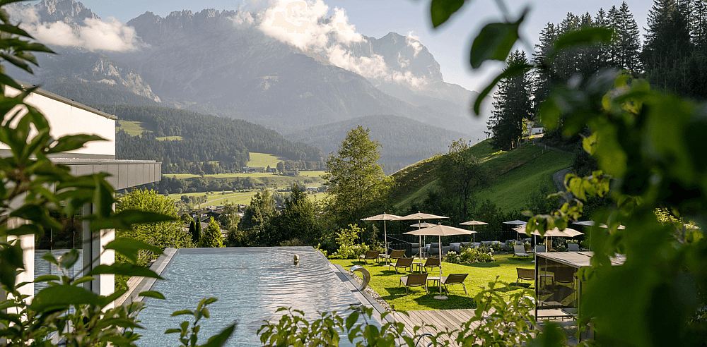 Der Bär_Hotel_Austria_Ellmau_Pool.png
