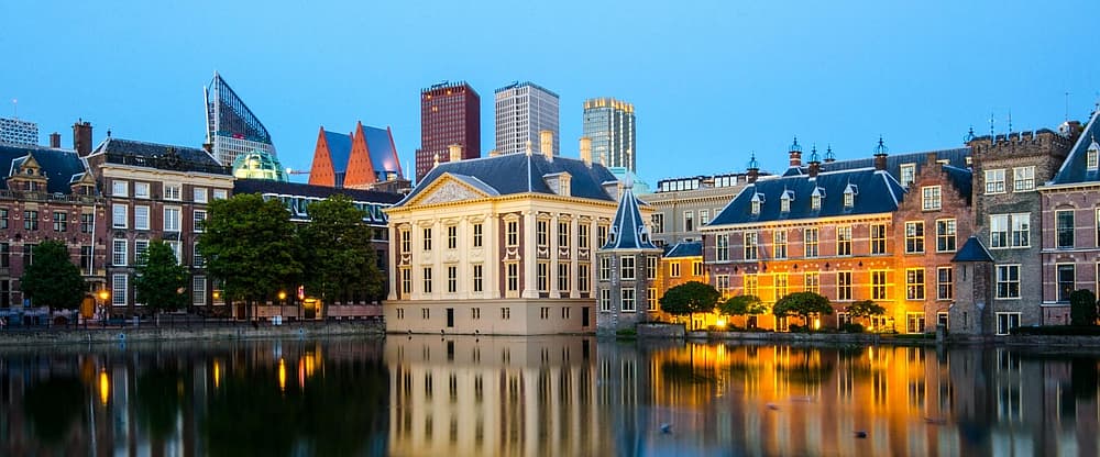 Kasteel De Wittenburg - Den Haag 1920 x 800 pixel.jpg