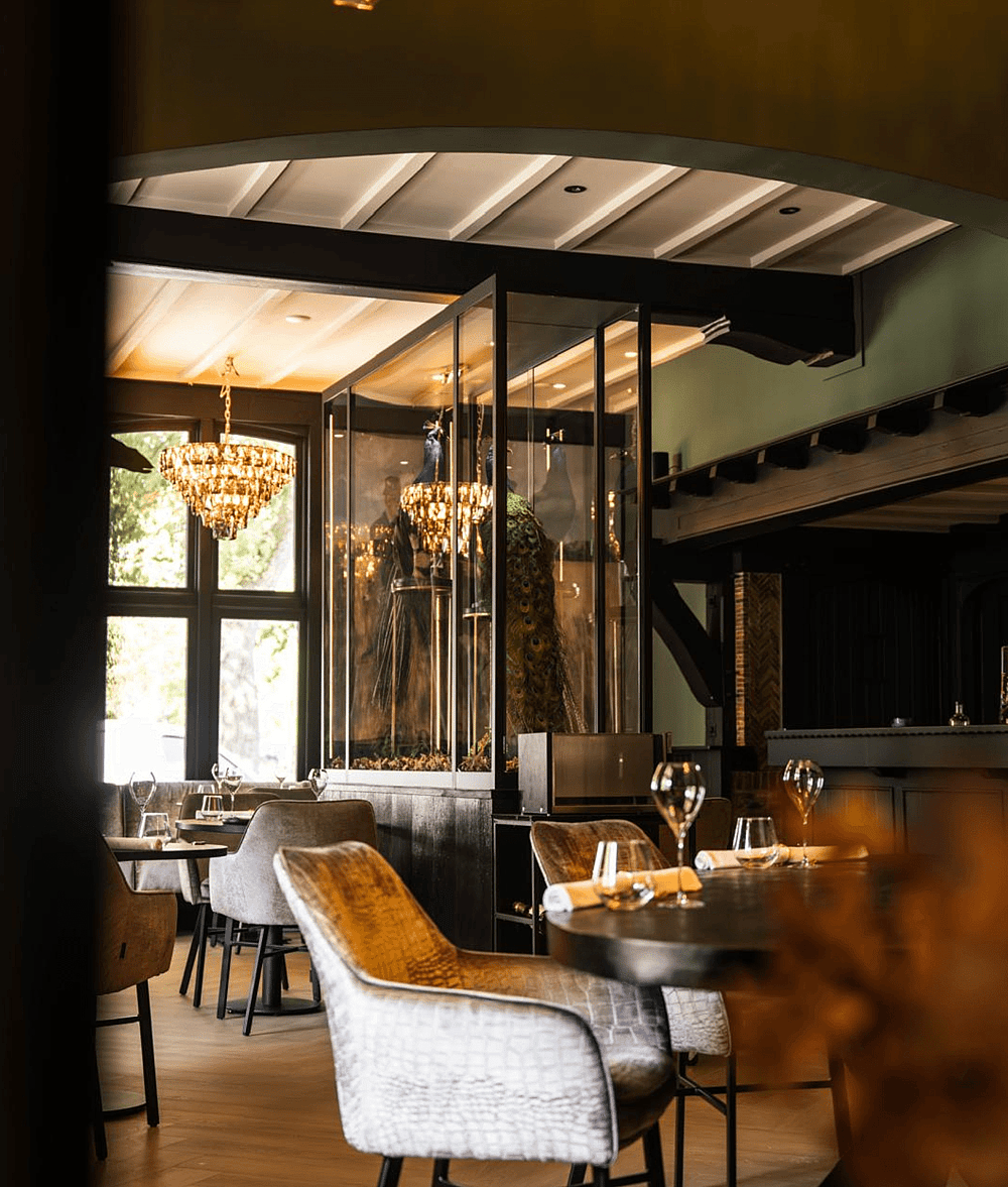 1 Restaurant & Hotel De Jaeger Crops Website  540 x 636.png