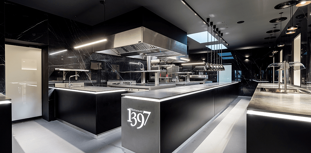 4 Grand Hotel de Draak_the Netherlands_Kitchen.png