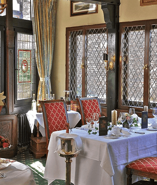 QL Burghotel Auf Schönburg – Castle Stay & Culinary Delights