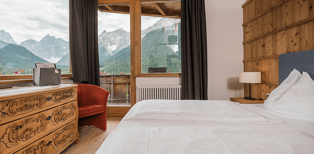 Berghotel Sexten_Dolomites_Italy_Room.png