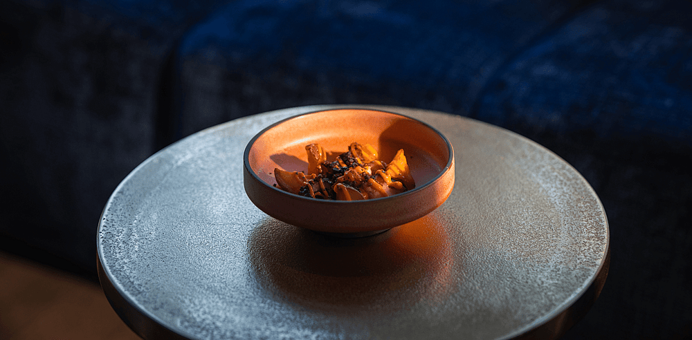Boutique Hotels MANNA & Blue_Nijmegen_Netherlands_Bar Blue (2).png