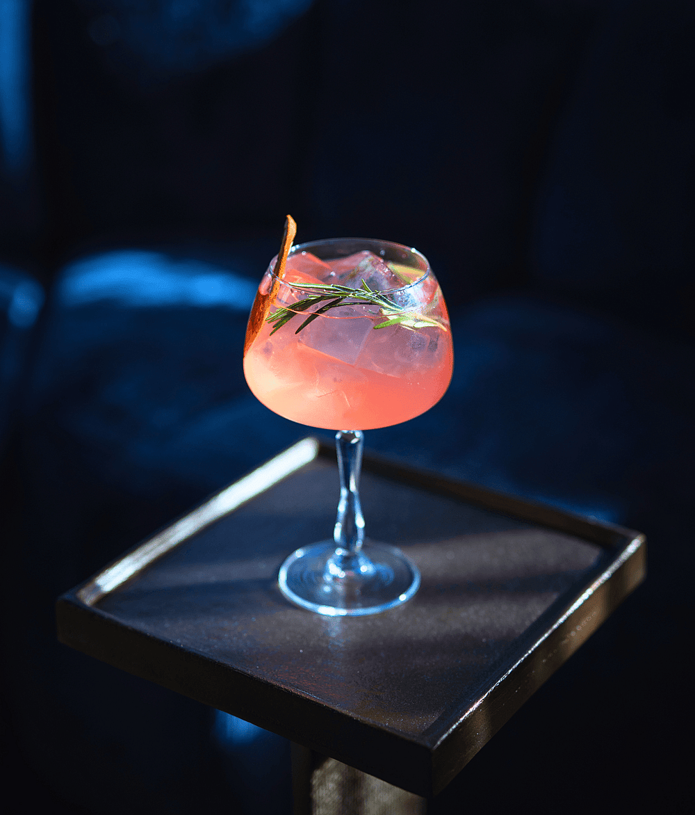 Boutique Hotels MANNA & Blue_Nijmegen_Netherlands_Bar Blue.png
