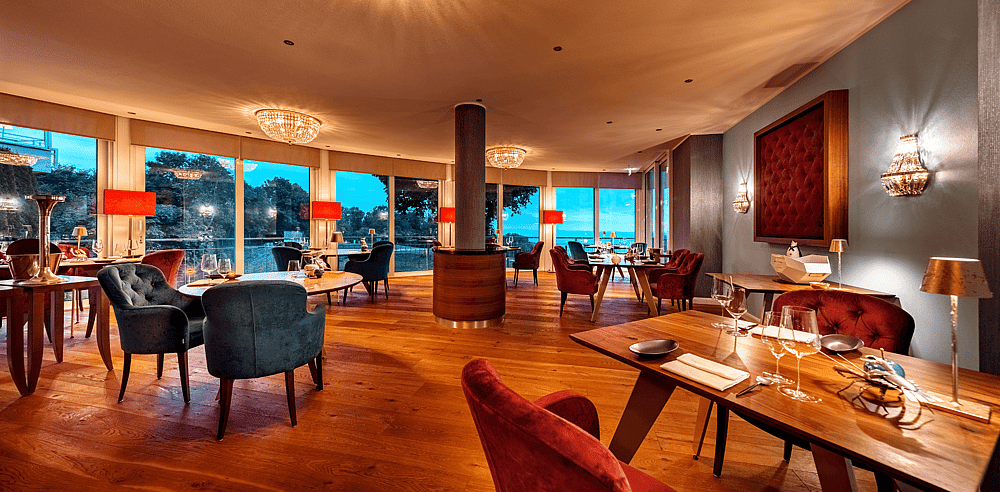 Burghotel Staufeneck_Germany_Restaurant.png