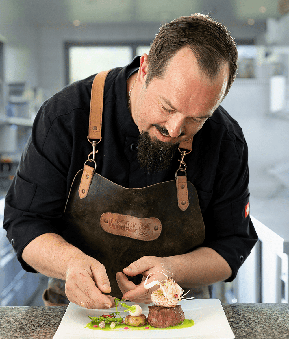 Dolomitengolf Suites_Hotel_Austria_Tirol_Chef.png