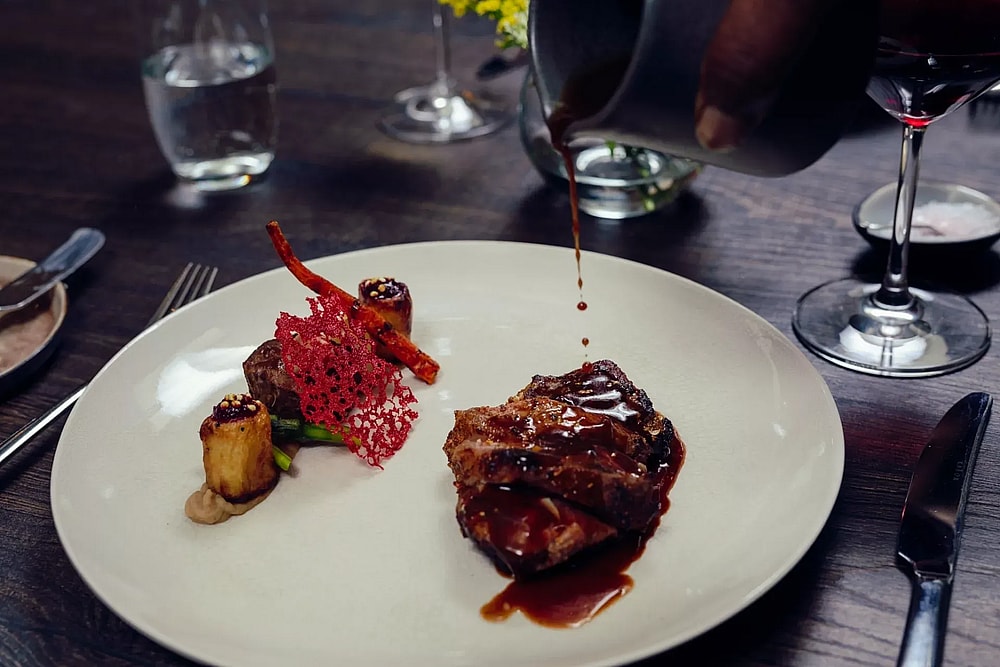 Restaurant Le Début at Skotel The Hague – Fine Dining in The Hague, Netherlands | Quality Lodgings