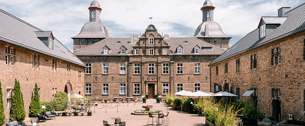 Schlosshotel Hugenpoet – Historic Boutique Hotel in Essen, North Rhine-Westphalia, Germany | Quality Lodgings