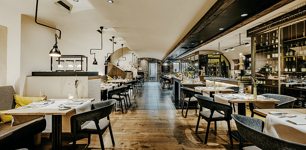 Hotel Die Sonne Frankenberg_Germany_Restaurant.png