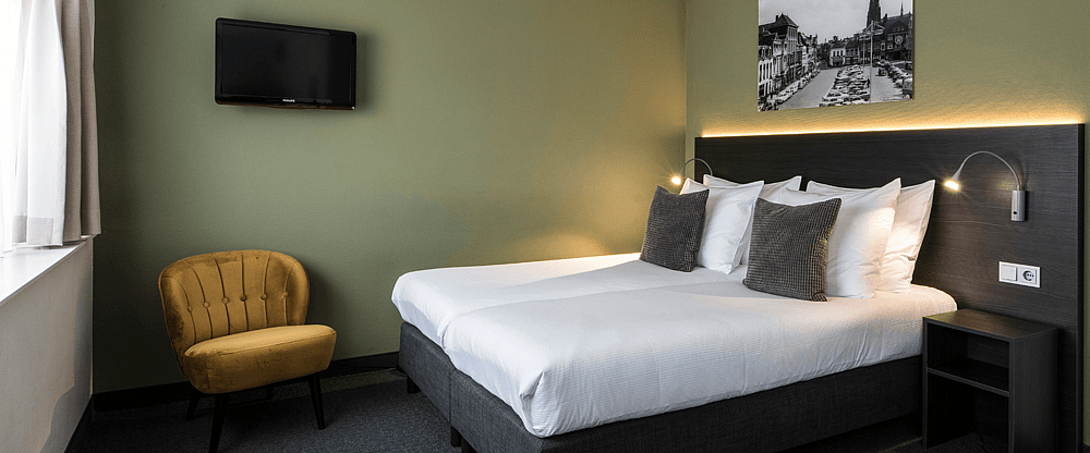 Hotel Parkzicht kamer.png