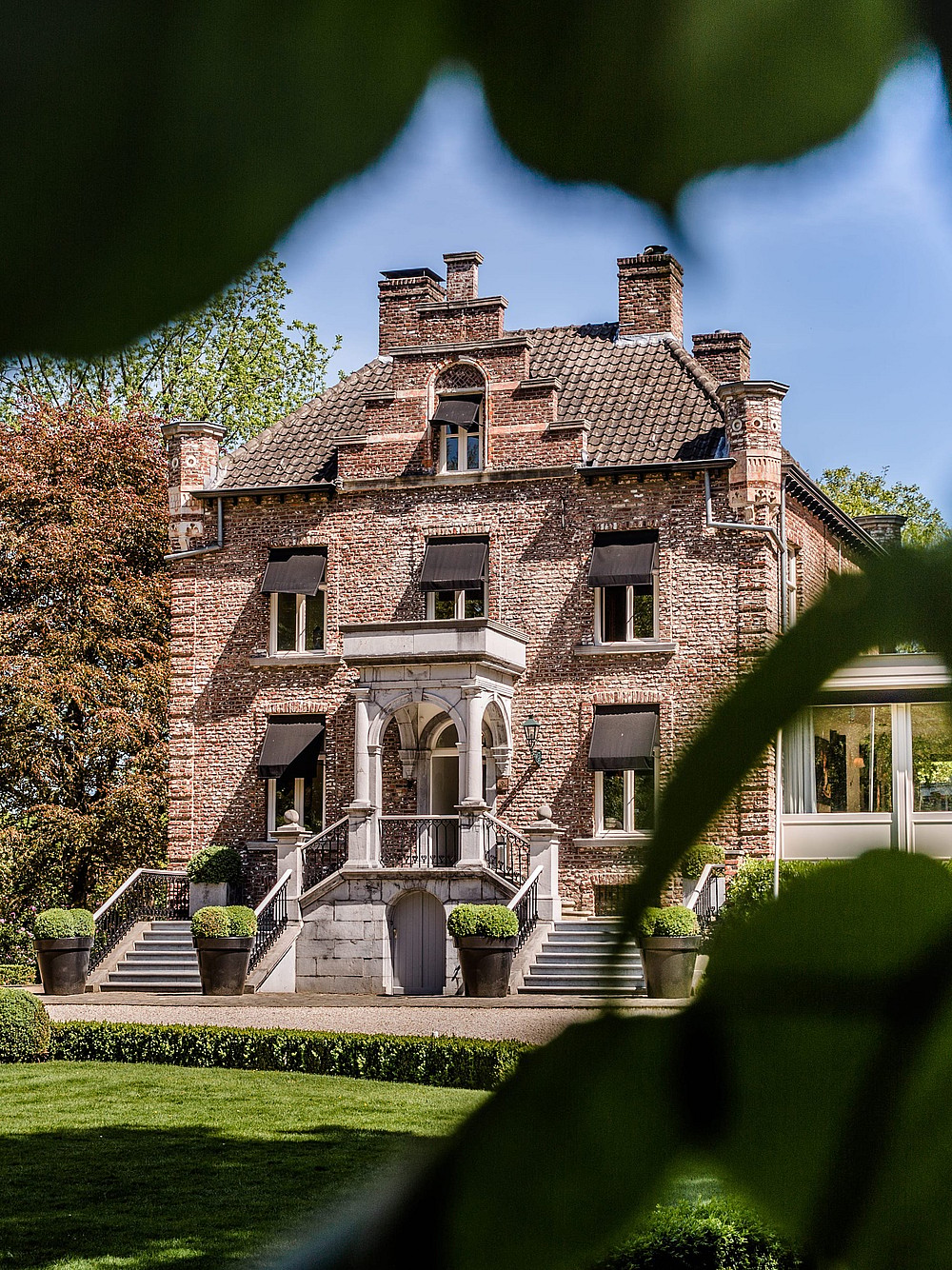 Kasteeltje Hattem Arts en Auto.jpg