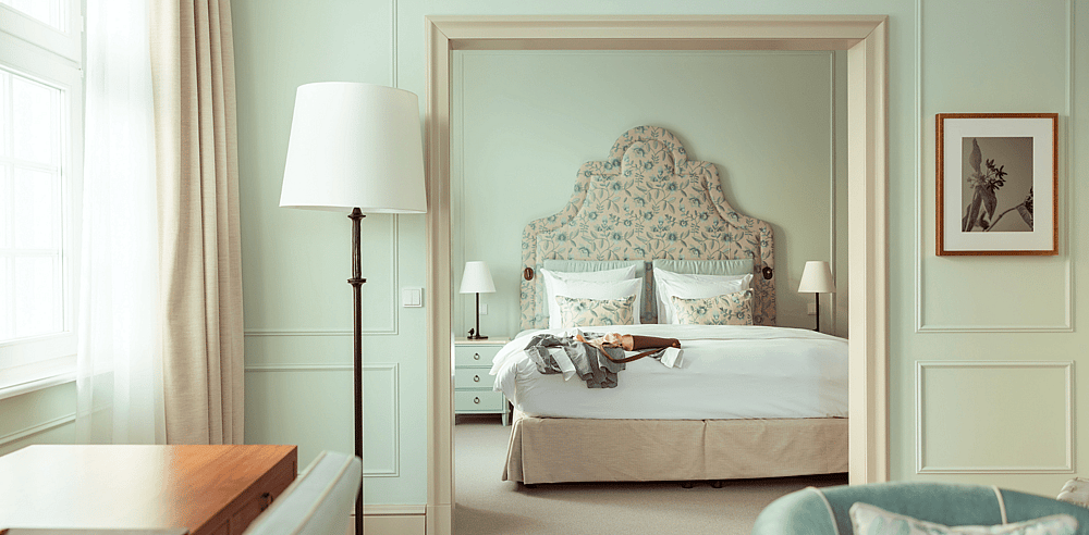 Parkhotel_Quellenhof_Aachen_Germany_Room.png