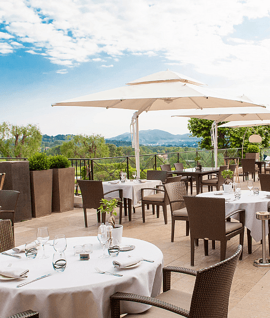 The Royal Garden Restaurant at Royal Mougins – Fine Dining in Mougins, French Riviera | Quality Lodgings