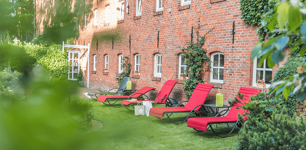 Tides_Boutique_Hotel_Norden_Germany_Outside.png