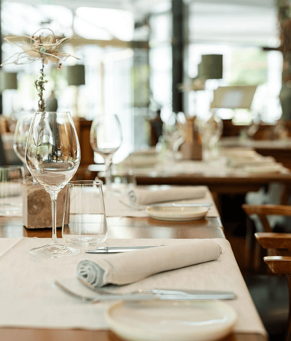 Villa Marburg Im Park_Germany_Parkrestaurant.png