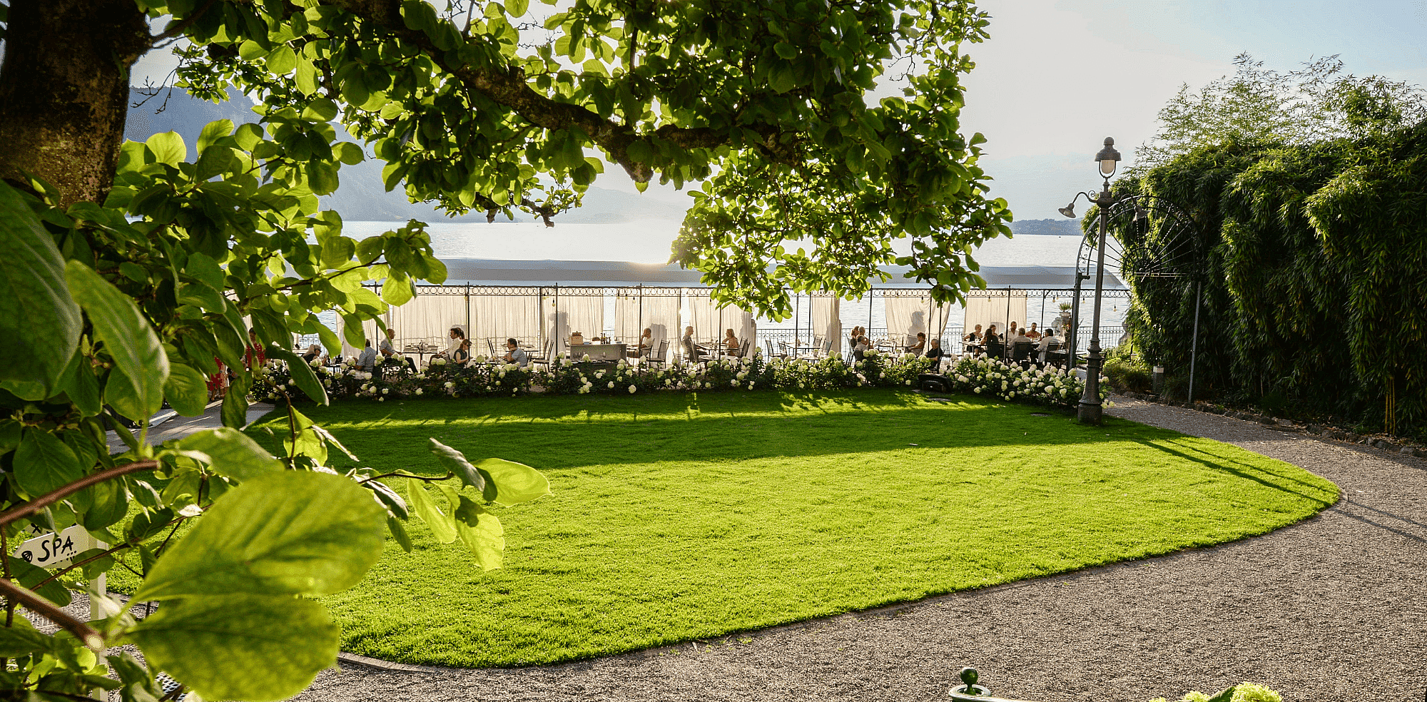 6_Hotel_Vitznauerhof_Garden[1].png
