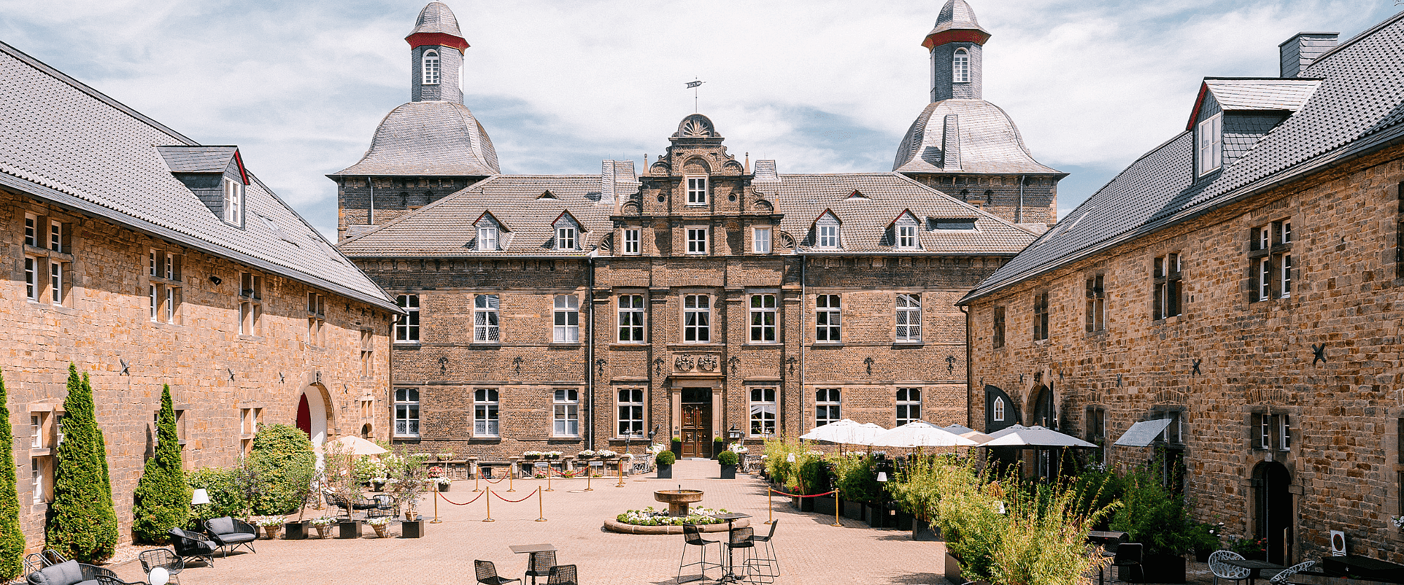 Schlosshotel Hugenpoet – Historic Boutique Hotel in Essen, North Rhine-Westphalia, Germany | Quality Lodgings